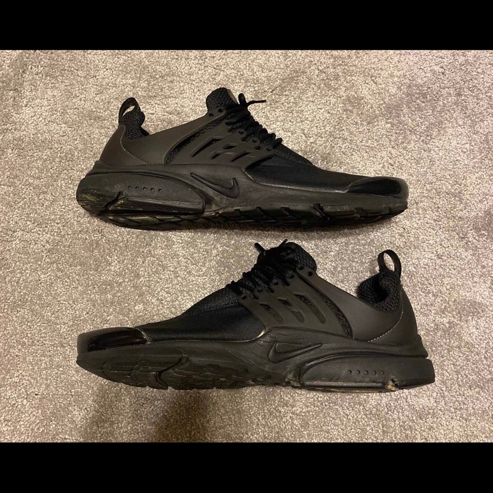 Air Prestos “triple black”